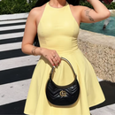 Vestido Curto Gola Alta